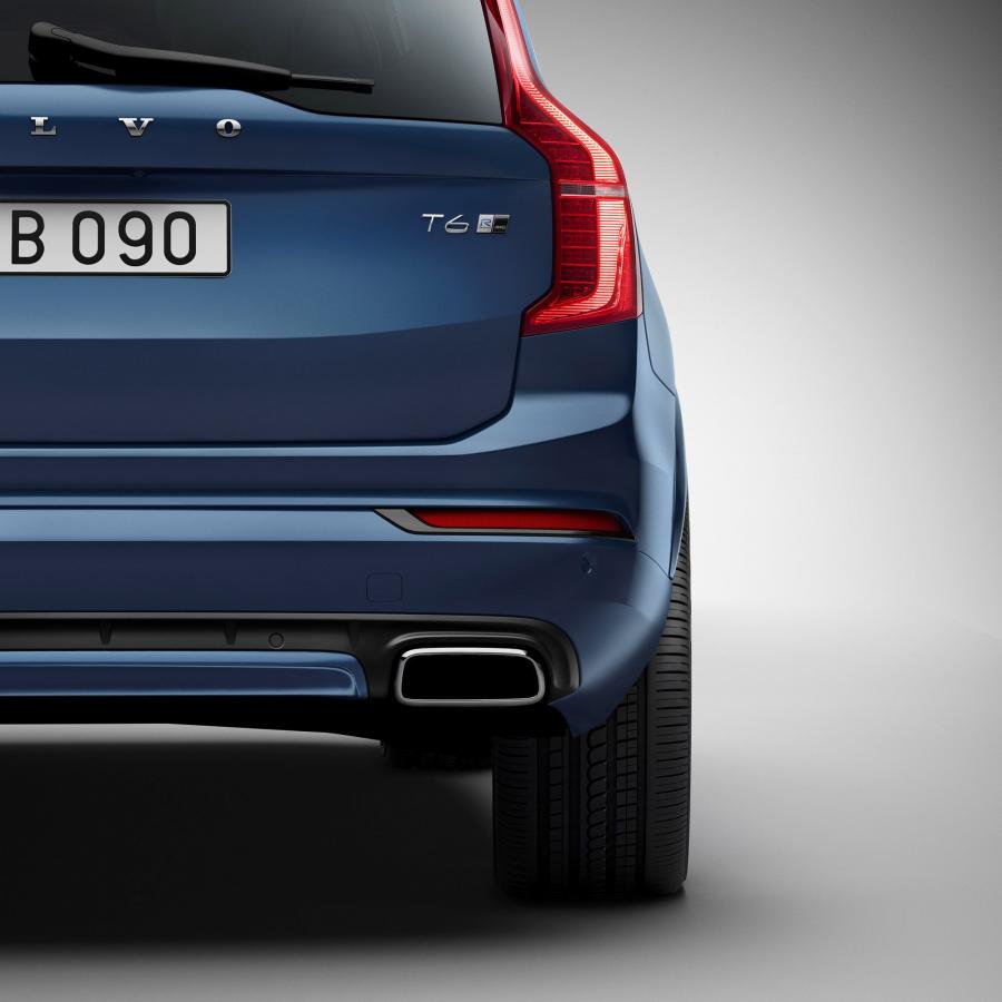  Volvo XC90 T6 R-Design 2015 года  (фото 11 из 14)